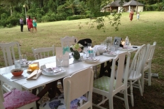 smbali hai table and lawn
