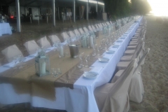 ellis-long-table-on-the-beach-close