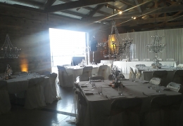 sminside-wedding-sq-tables