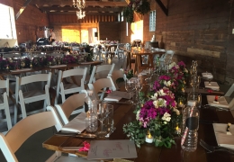 smsugarwharf-wedding-with-timber-tables